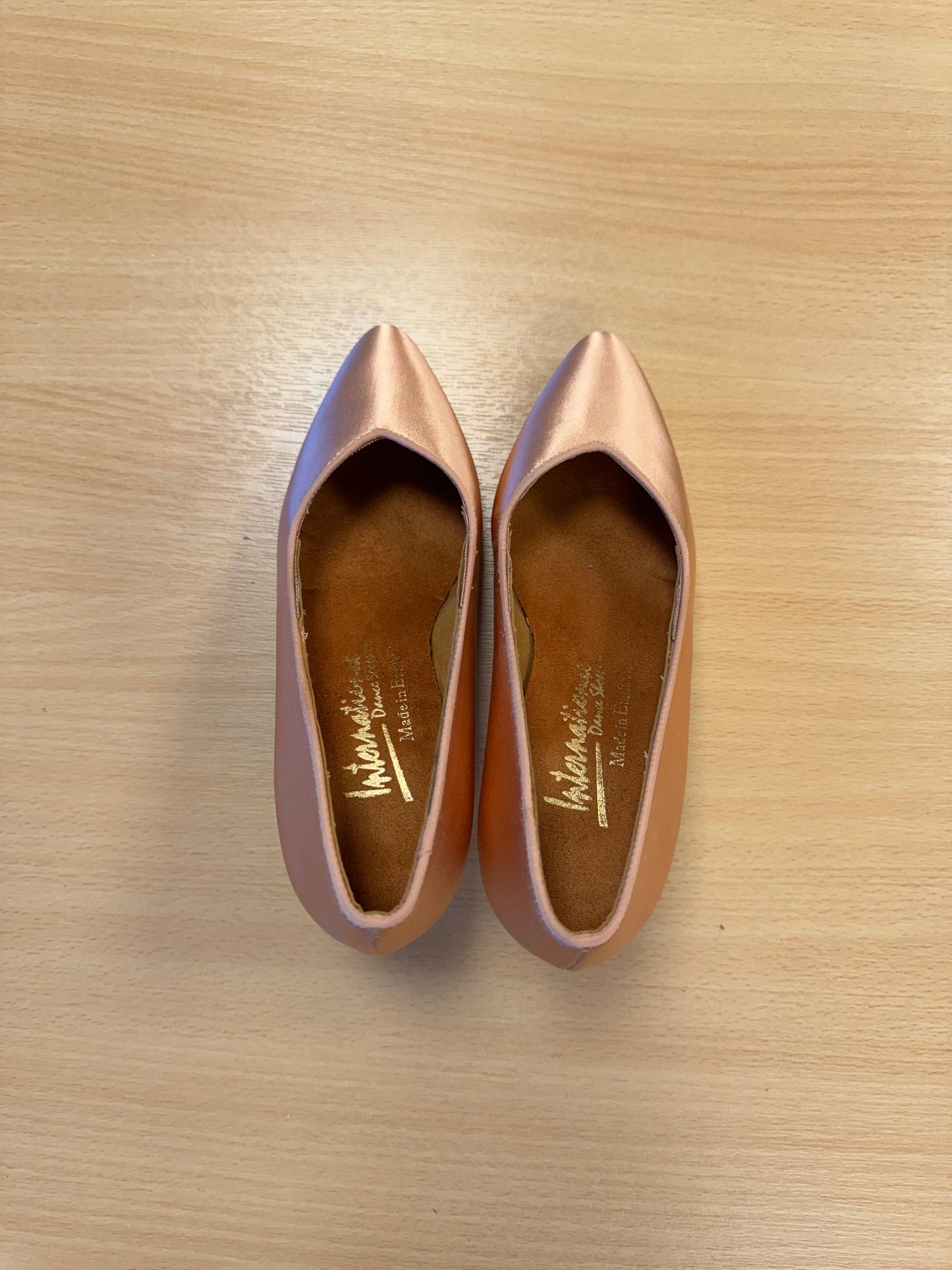 ICS Superstar - Peach Satin (Size 1.5)