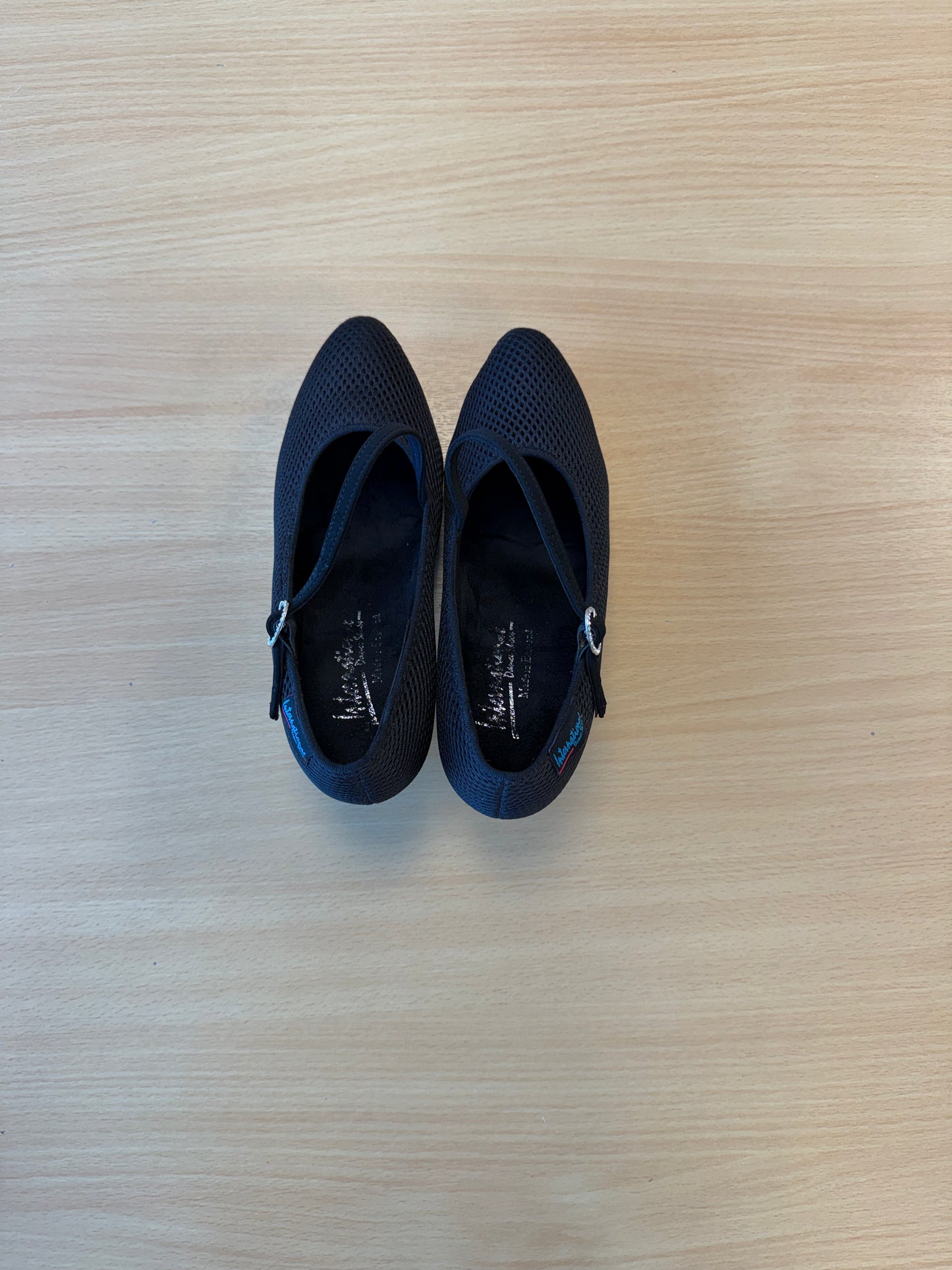 ICS RoundToe SingleStrap - AirMesh - Size 5 - Wide