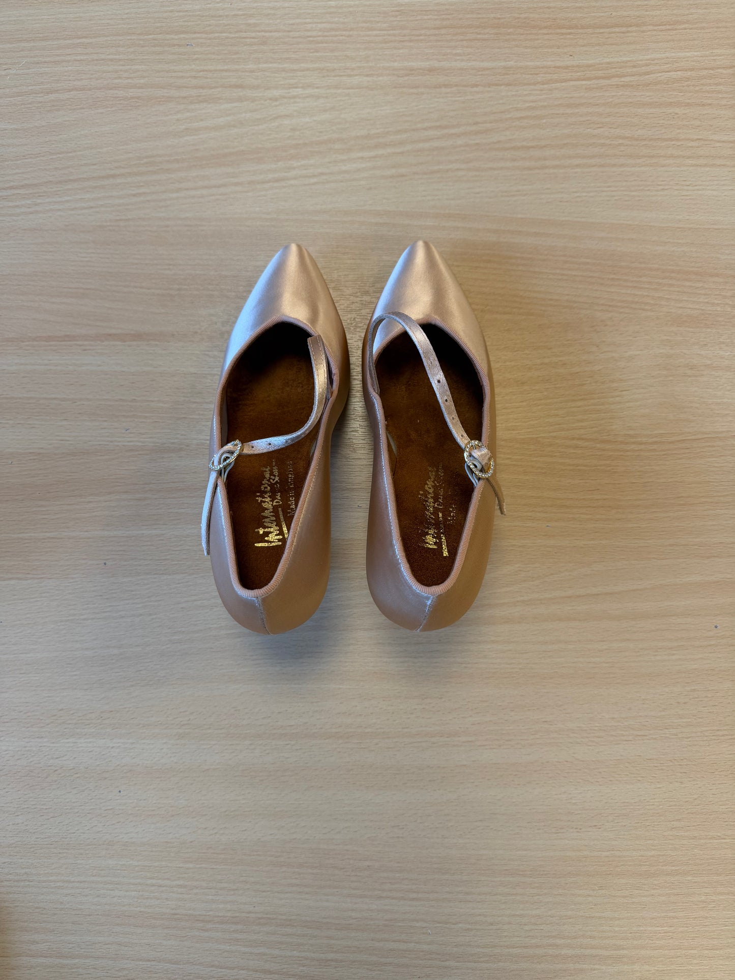 ICS SuperStar SingleStrap - Peach Satin - Size 4.5 - Wide