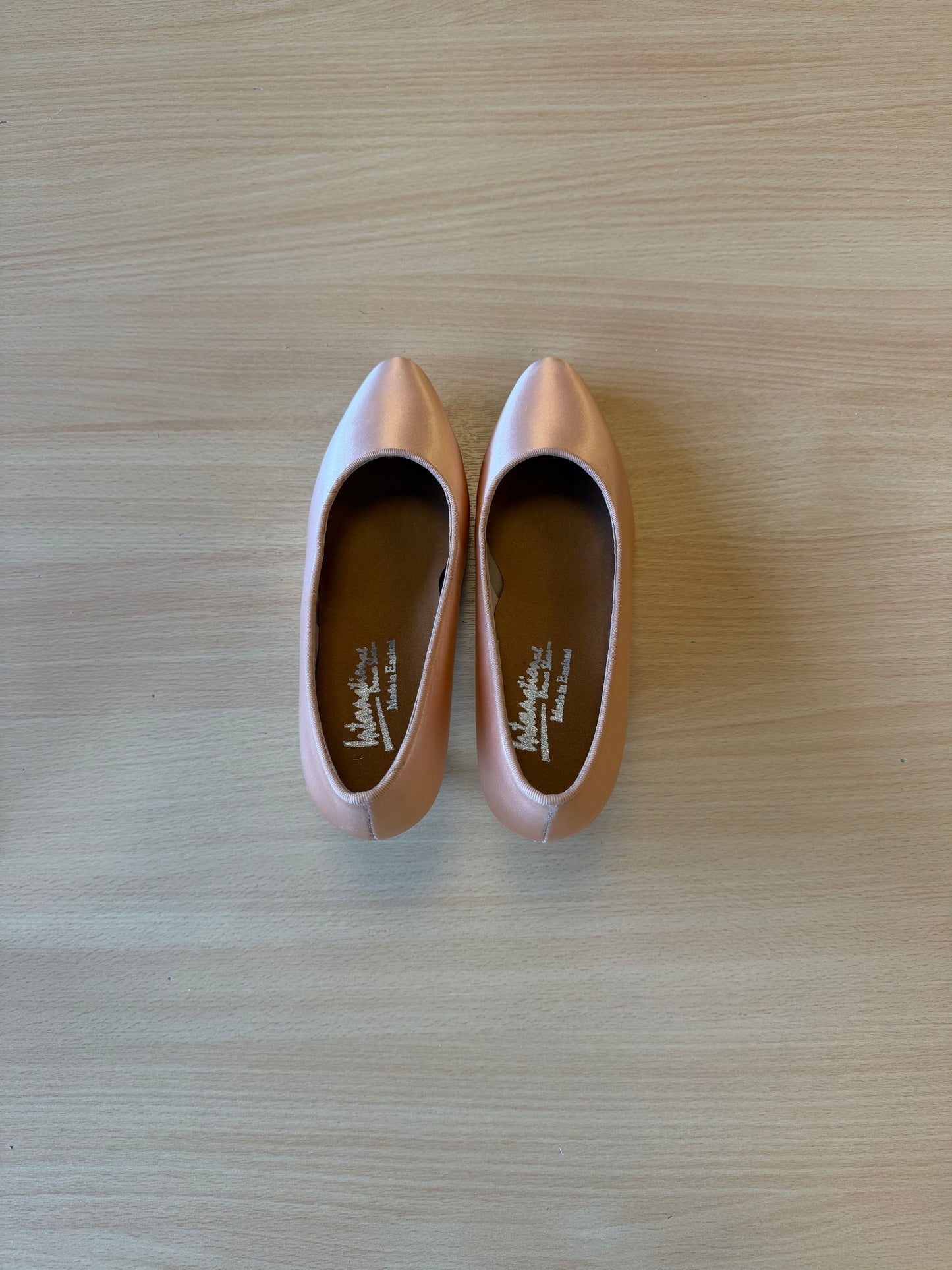 ICS RoundToe - Peach Satin - Size 5 - Regular
