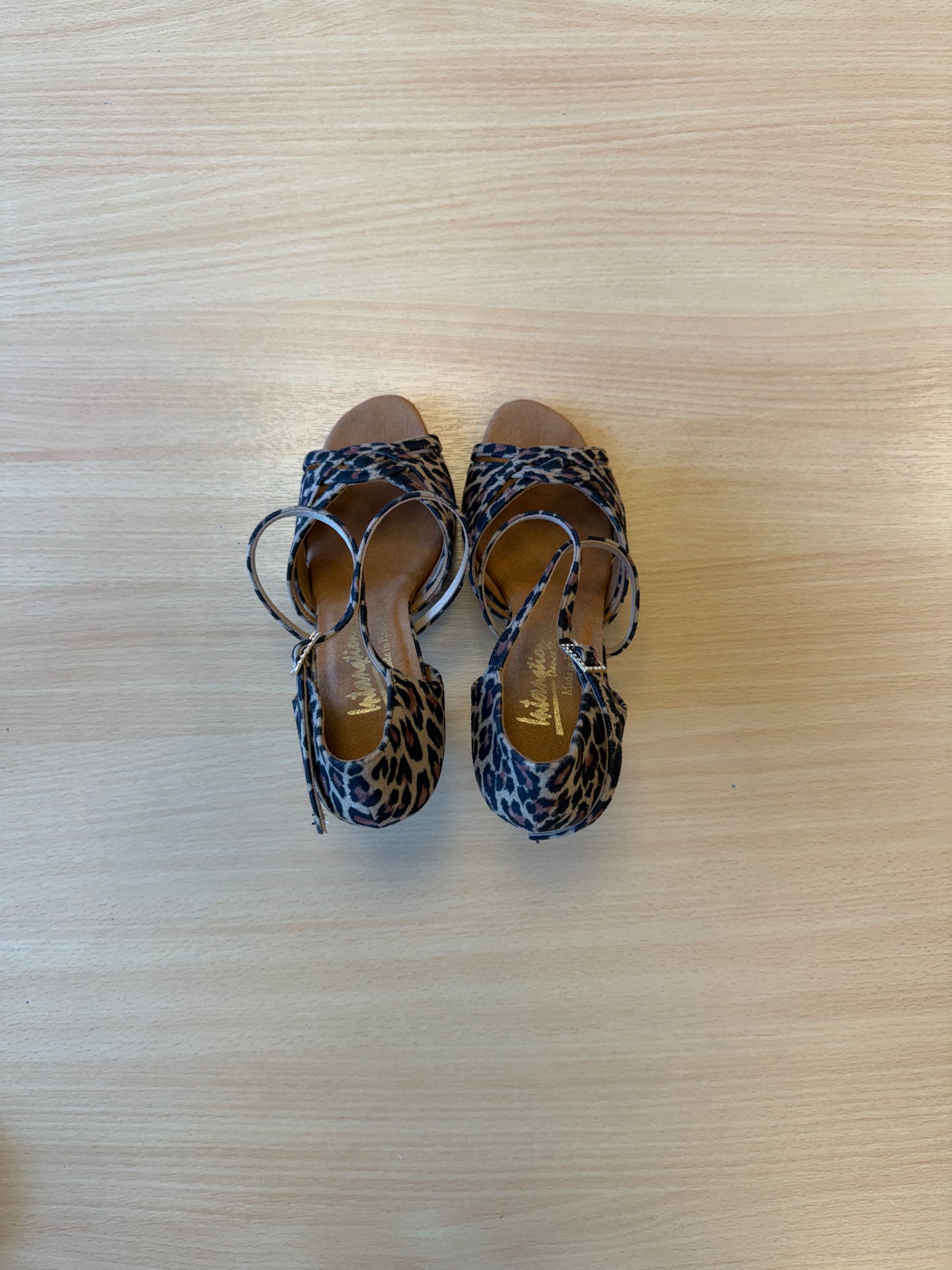 Mia - Leopard - Size 5.5 - Regular