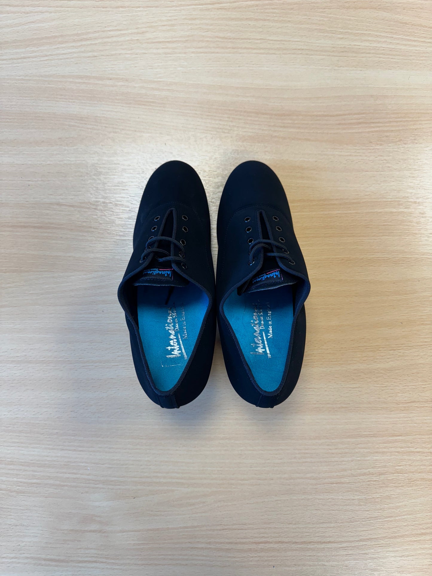 Rumba - Black Nubuck (Size 7N)