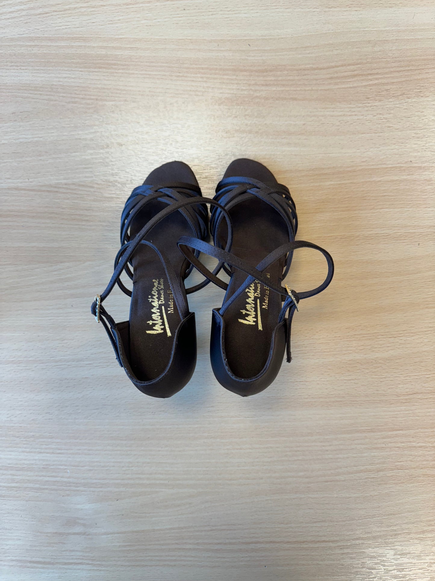 Flavia - Espresso Satin (Size 4.5W)