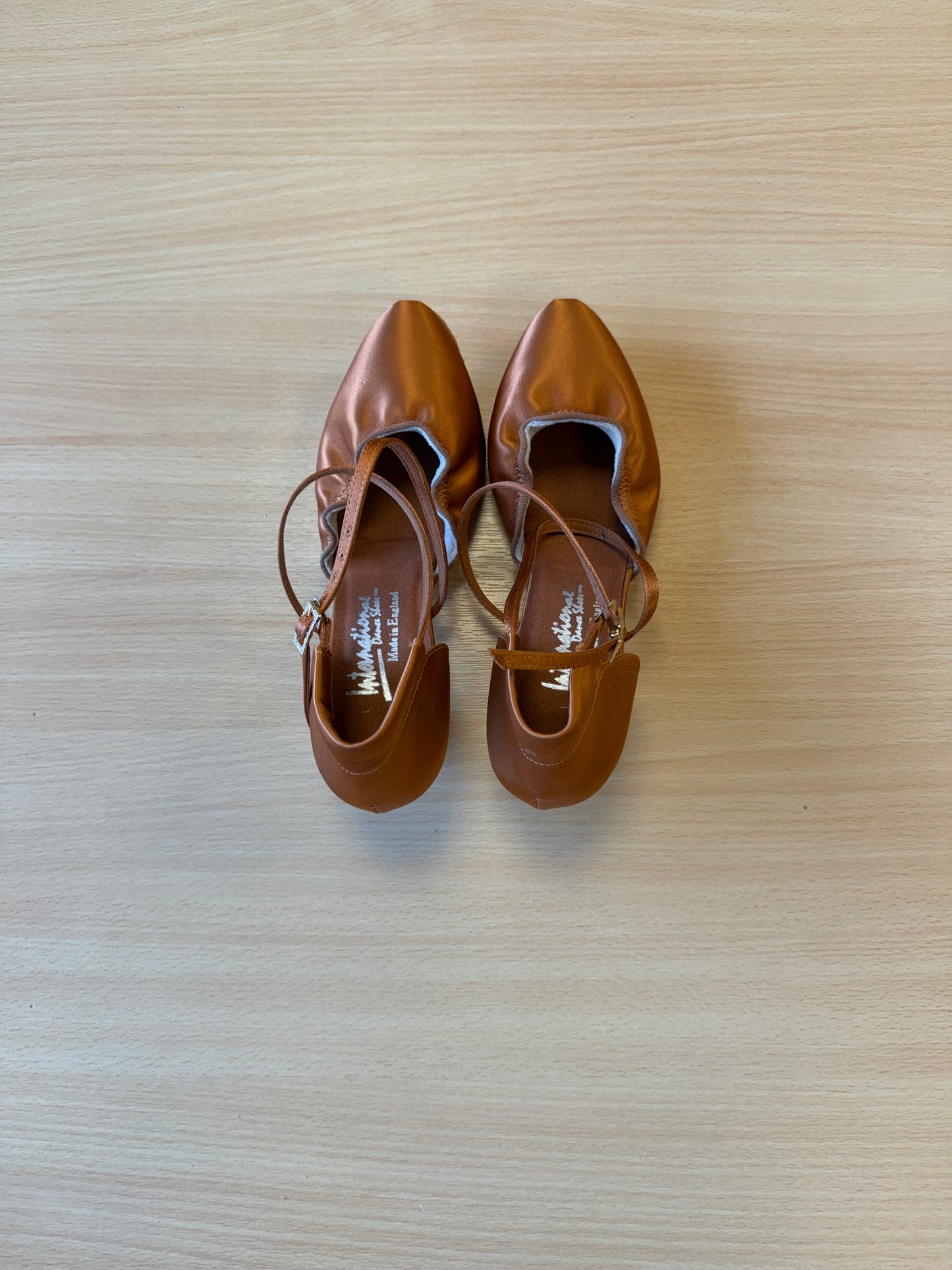 American Flex - Tan Satin - Size 5.5 - X Wide