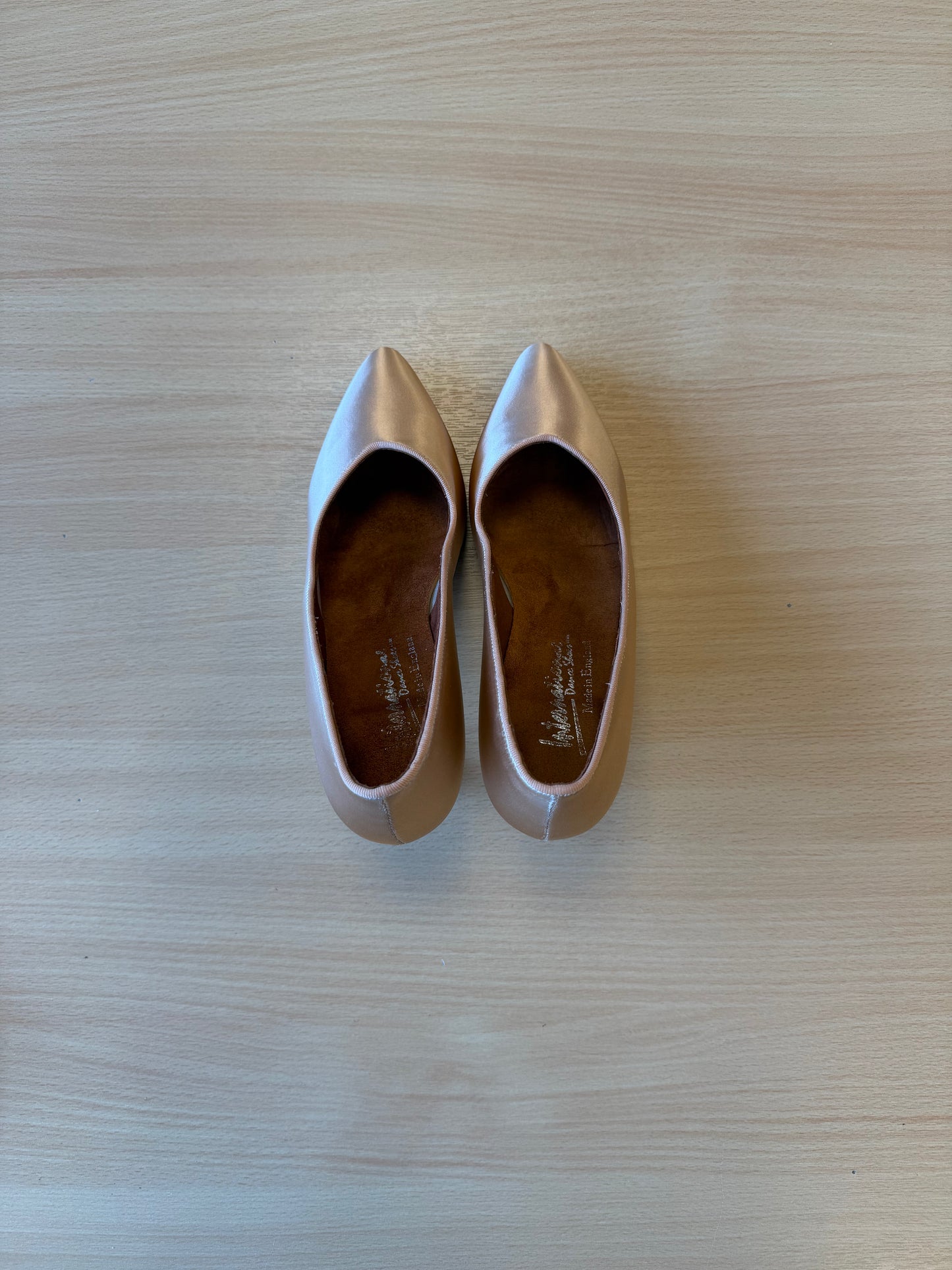 ICS SuperStar - Peach Satin - Size 6 - Narrow