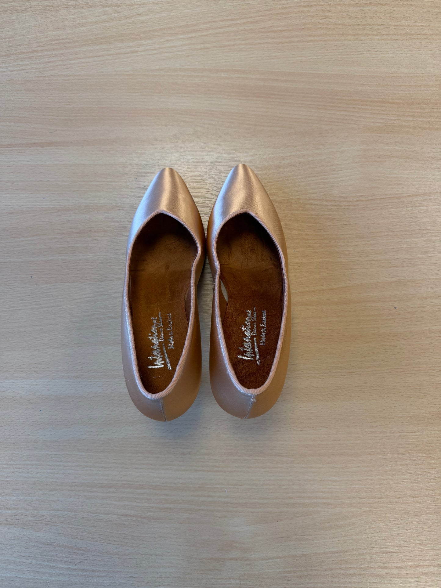ICS SuperStar - Peach Satin - Size 6 - Regular