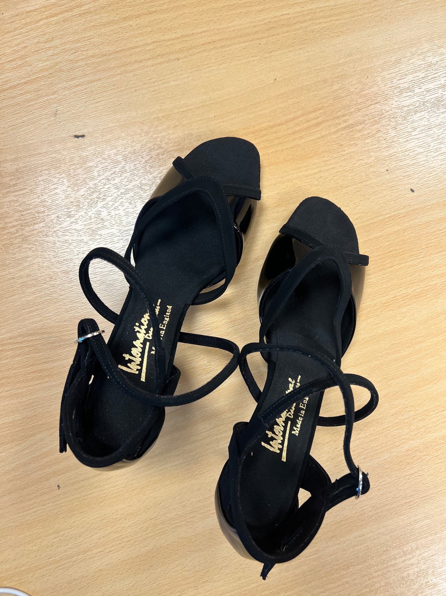 Bianca - Black Nubuck/Black Patent (Size 8N)