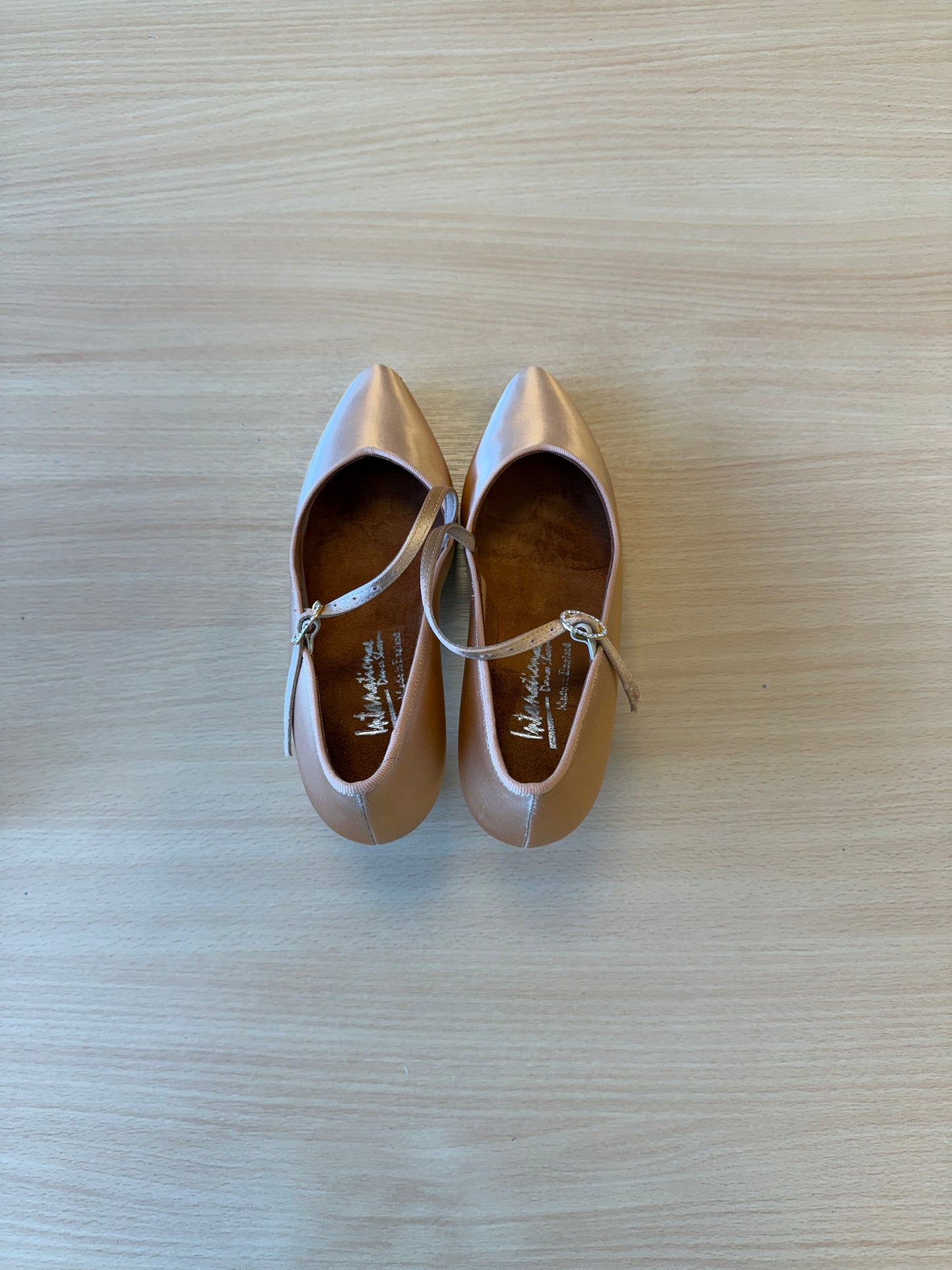 ICS Superstar SingleStrap - Peach Satin - Size 5 - Wide