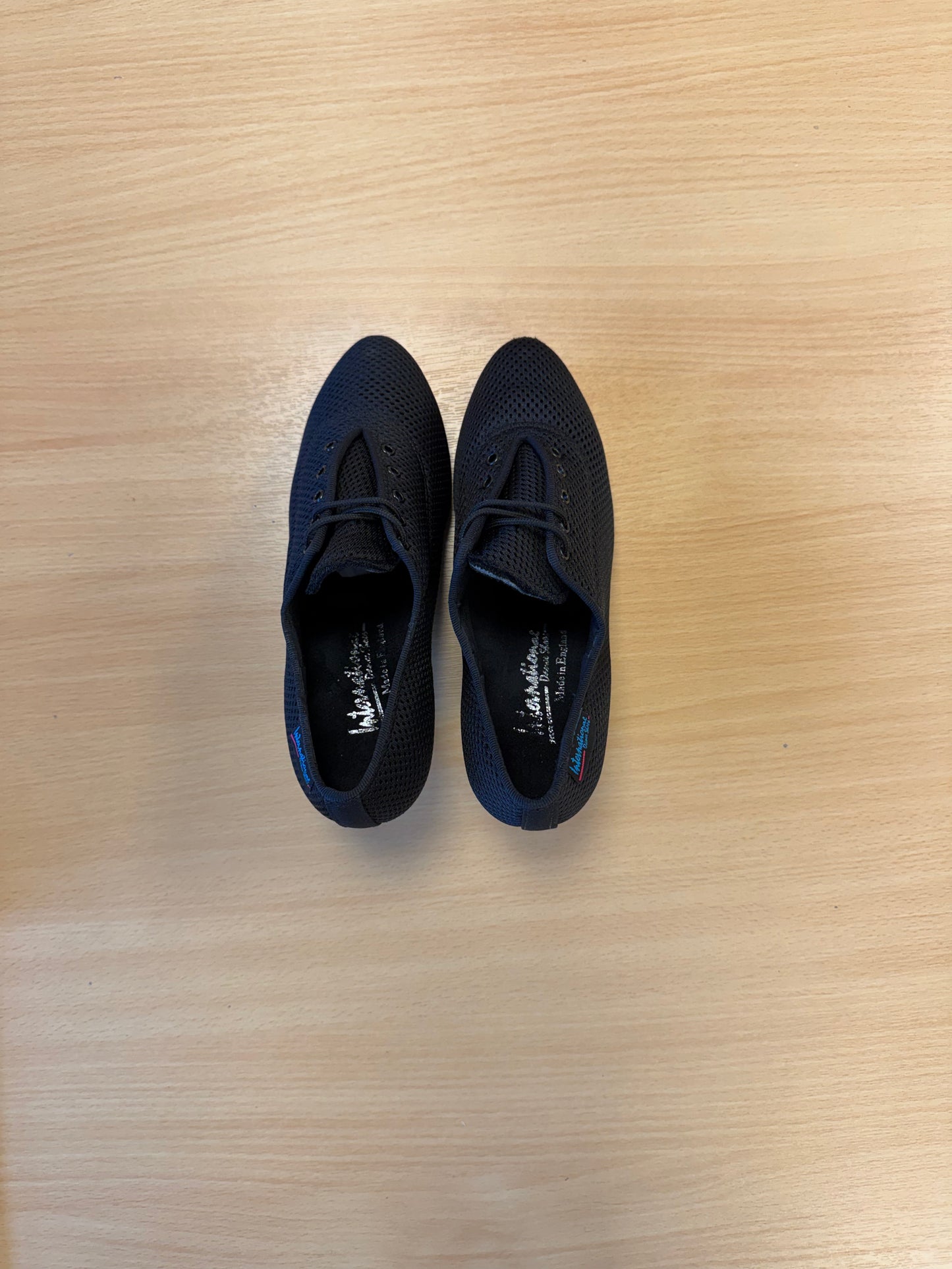 Roxy - AirMesh - Size 4.5 - Regular