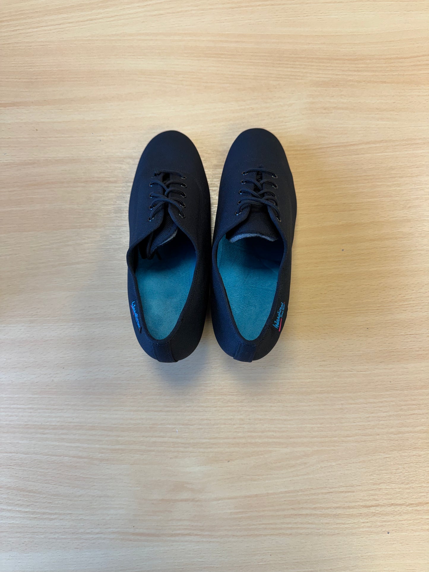 Heather Split-Sole - Black Lycra - Size 4.5 - Regular
