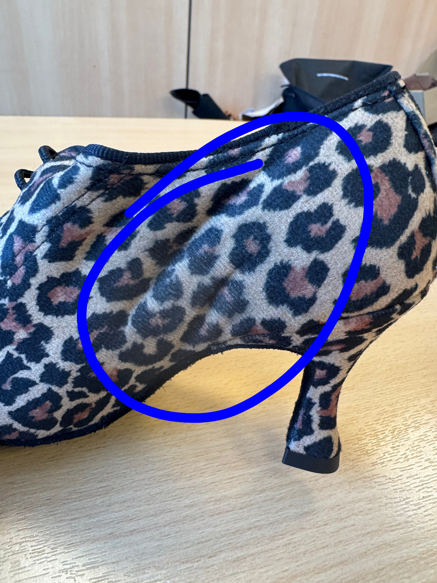 Roxy - Leopard - Size 2.5 - Wide