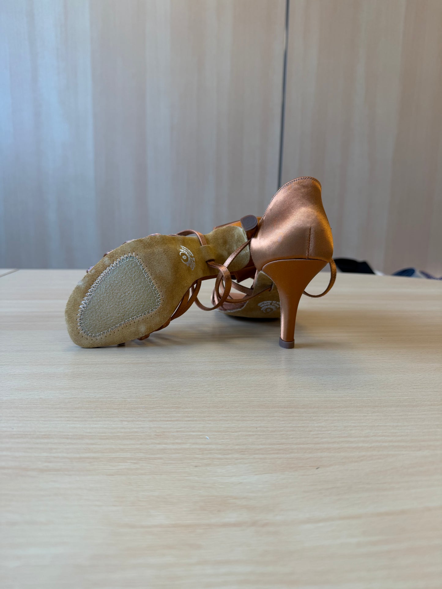 Flavia - Tan Satin - Size 6 - Regular (XG Soles)
