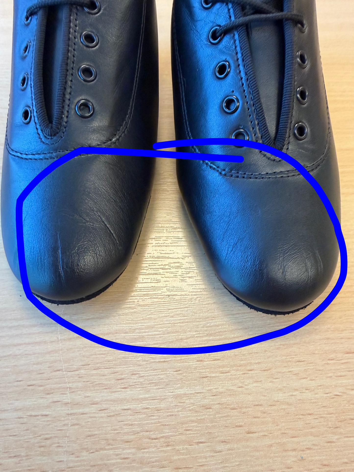 Heather Split-Sole - Black Calf - Size 3.5 - Regular