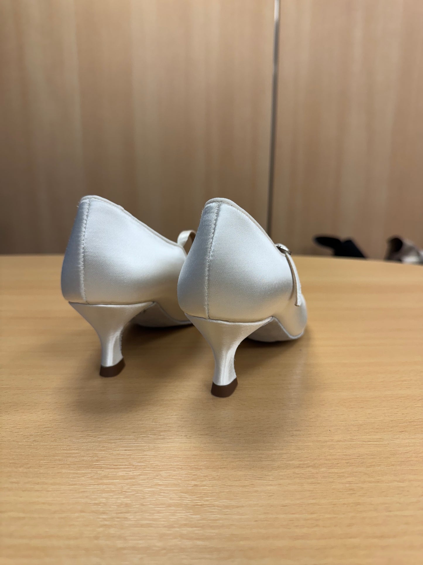 ICS Classic - White Satin - Size 5 - Regular