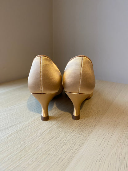 ICS RoundToe - Peach Satin - Size 6 - X Wide