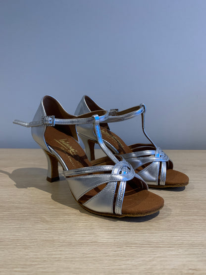 Mia T-Bar - Silver NotCalf - Size 4 - Narrow