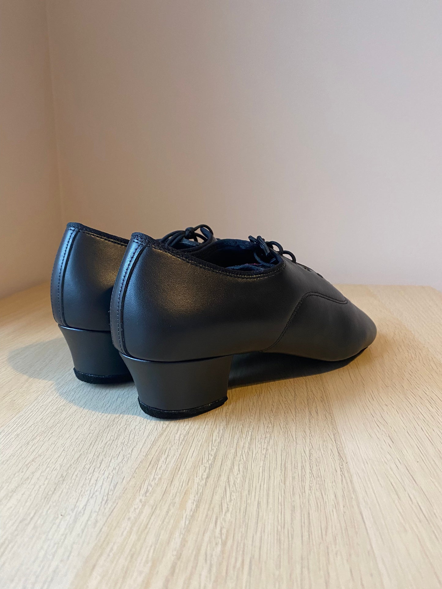 Rumba - Black Calf (Size 7.5XW)