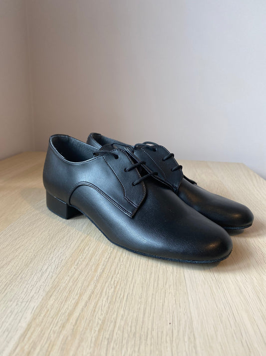 Gibson - Black Calf (Size 5.5)
