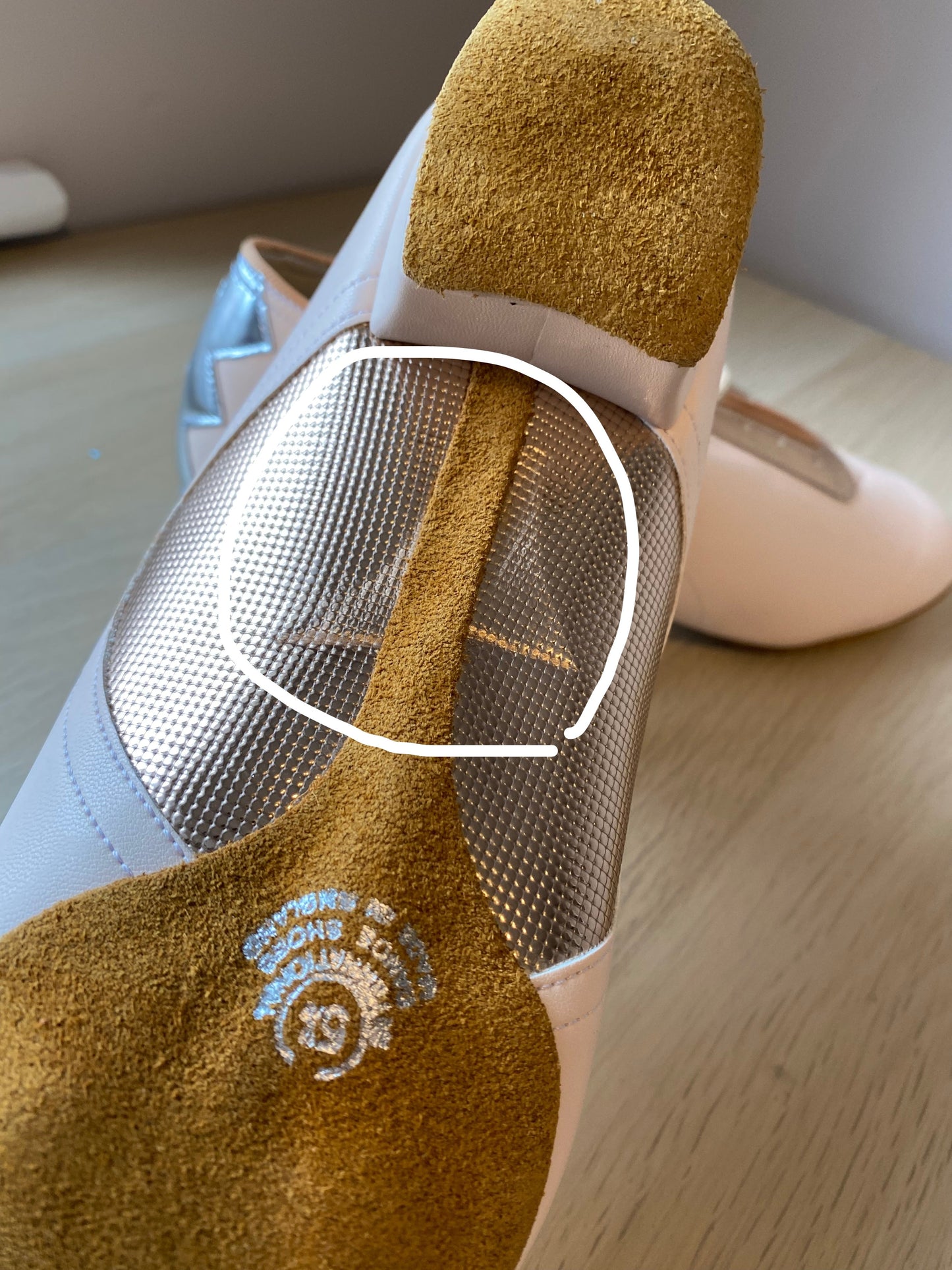 Artiste SS - Himalayan Rose (Size 5.5)