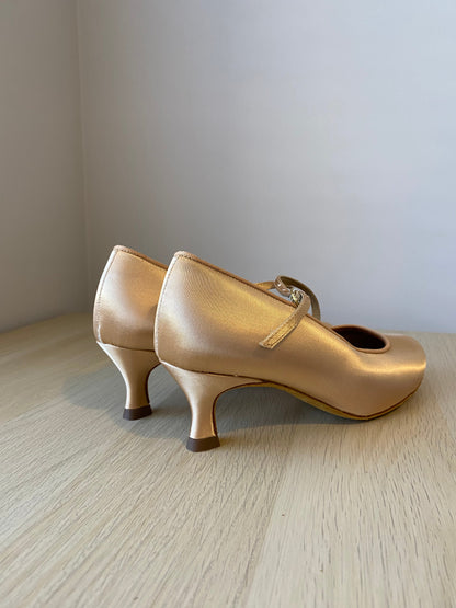 ICS RoundToe S/Strap - Peach Satin (Size 7.5W)