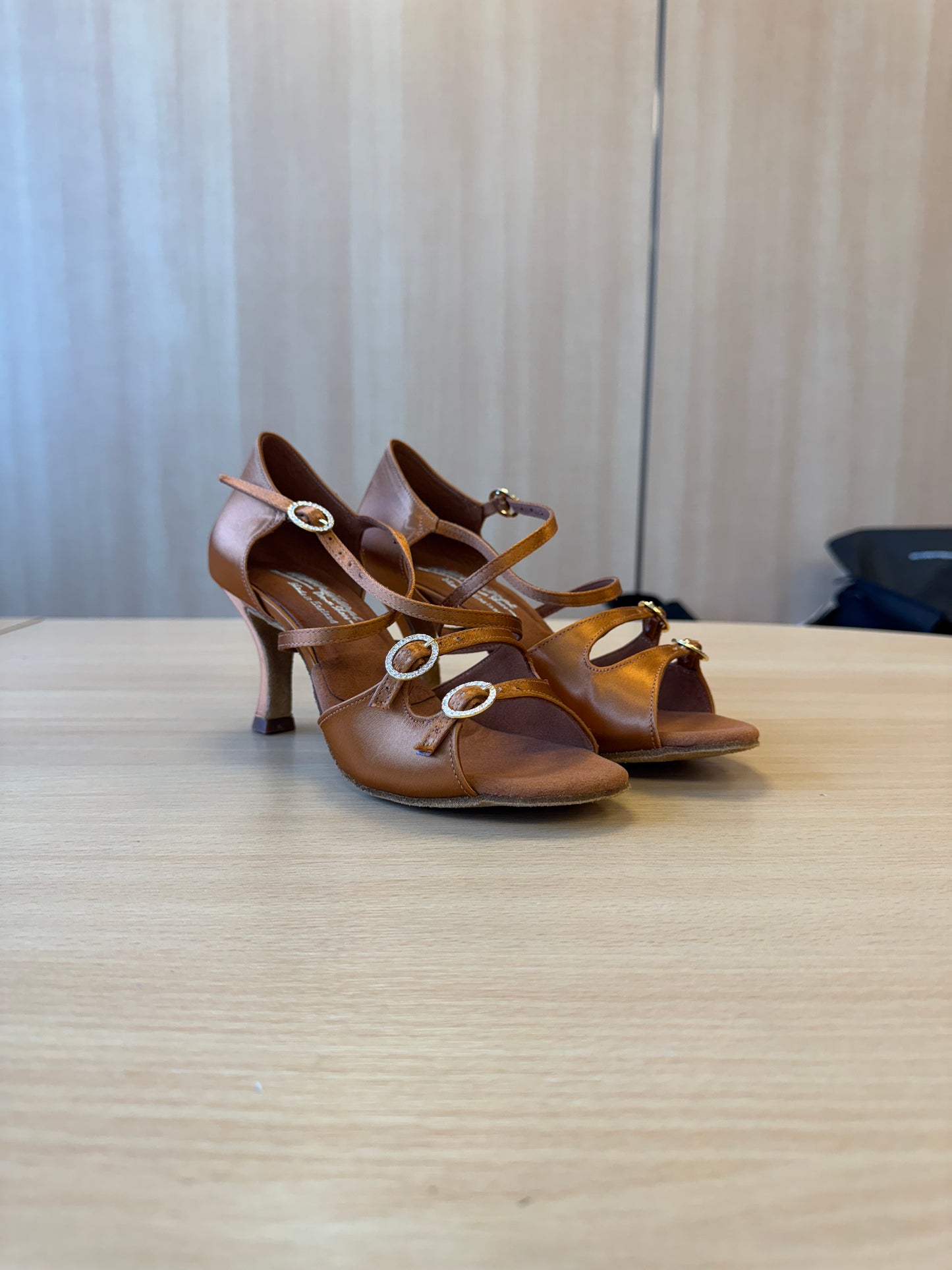 Freya - Tan Satin - Size 6 - Regular