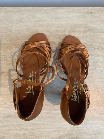 Flavia - Tan Satin - Size 5 - Regular