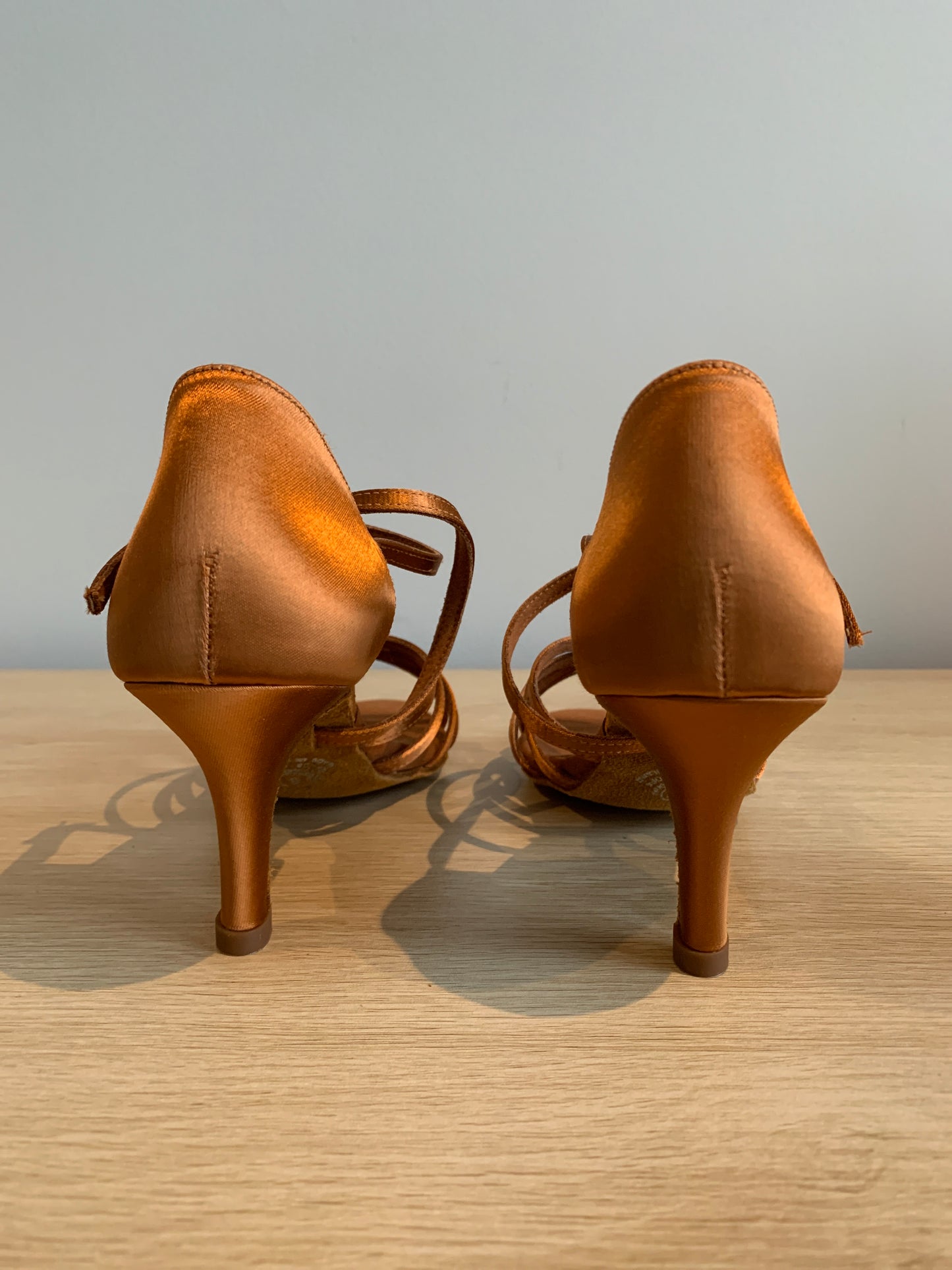 Flavia - Tan Satin - Size 5 - Regular