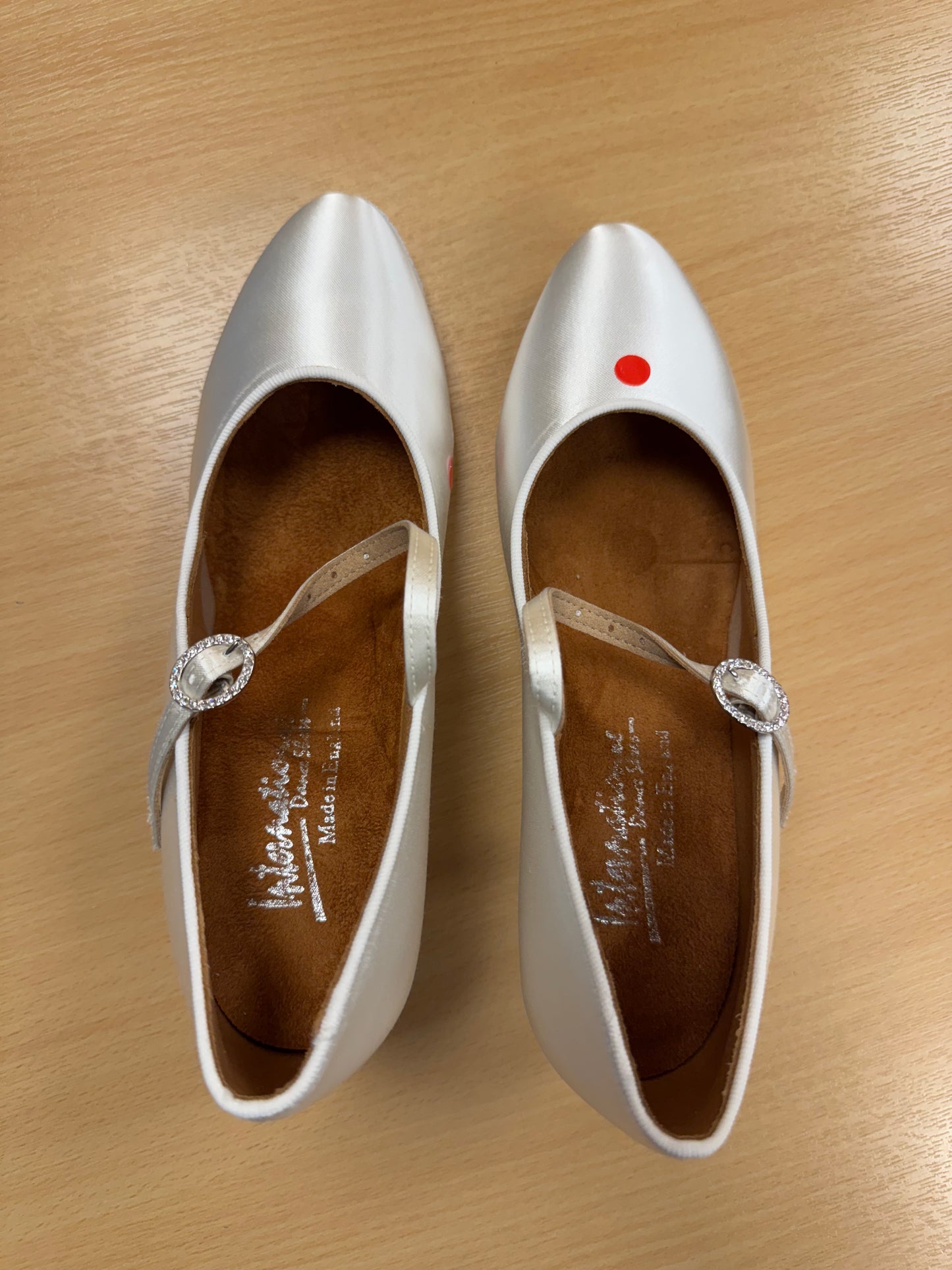 ICS Classic - White Satin - Size 5 - Regular