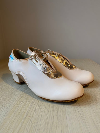 Artiste SS - Himalayan Rose (Size 5.5)