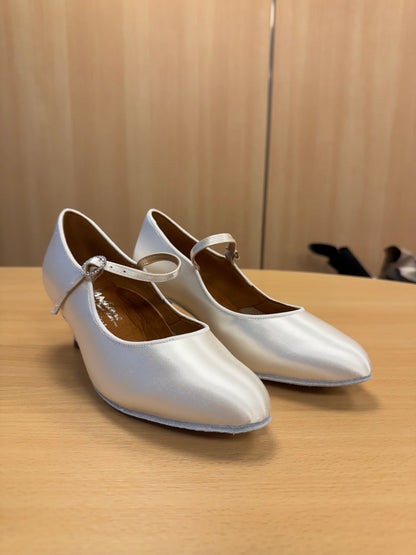 ICS Classic - White Satin - Size 5 - X Wide