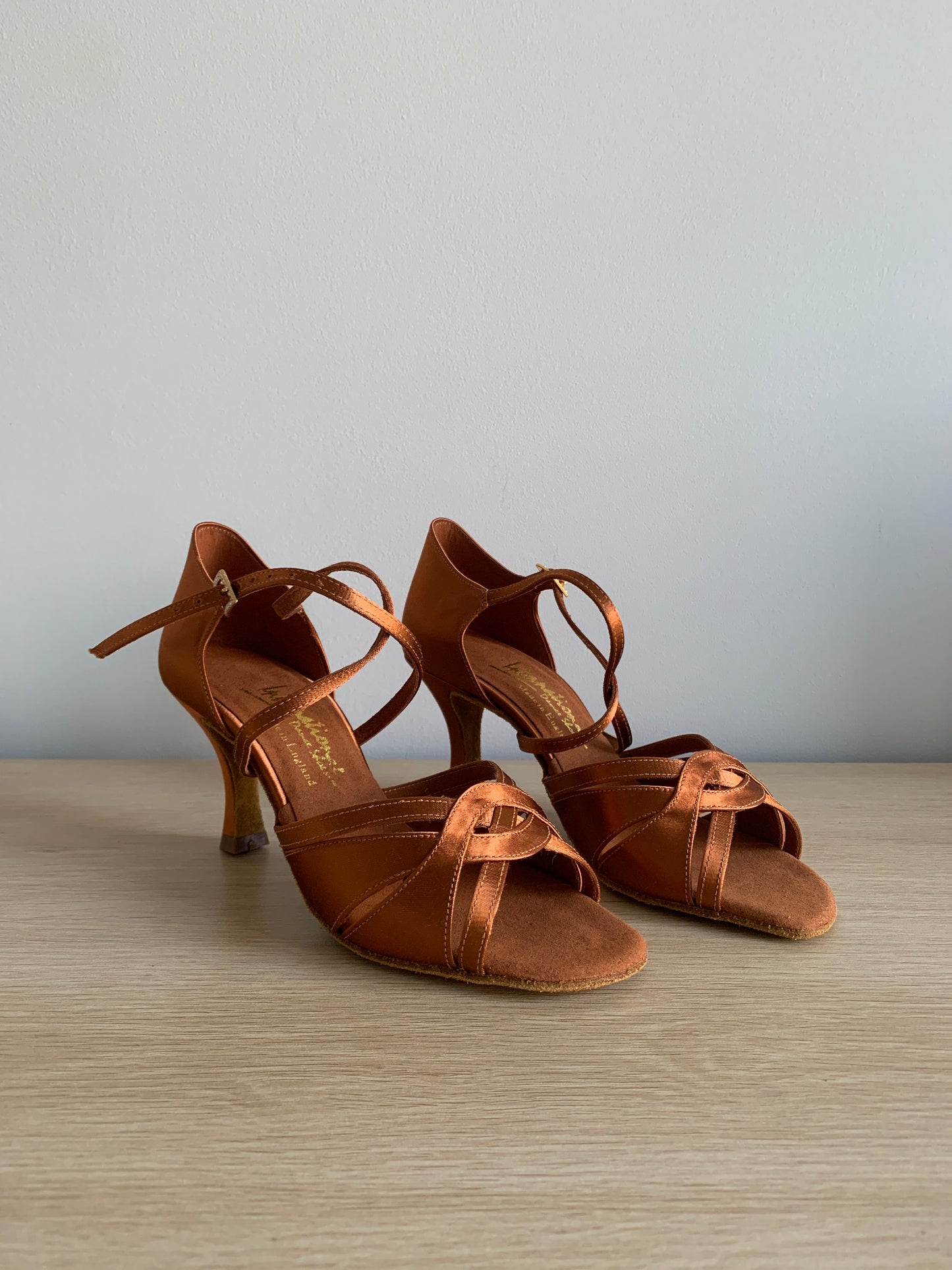 Mia XG - Tan Satin - Size 5.5 - Wide (XG Soles)