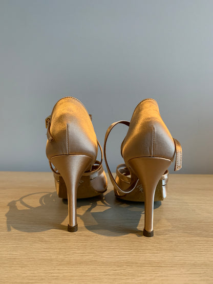 Mia - Peach Satin - Size 4 - Regular