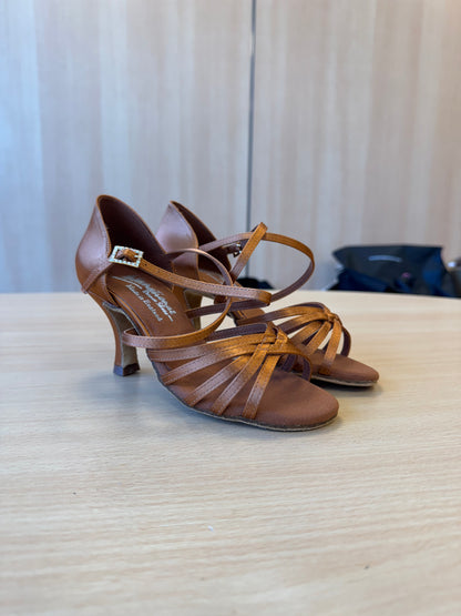 Flavia - Tan Satin - Size 3.5 - Regular