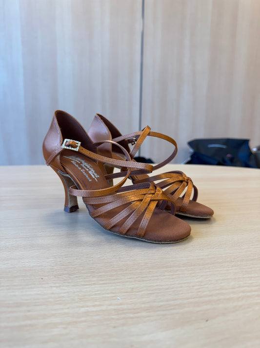 Flavia - Tan Satin - Size 3.5 - Regular