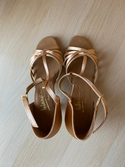 Bela - Peach Satin - Size 3.5 - Narrow