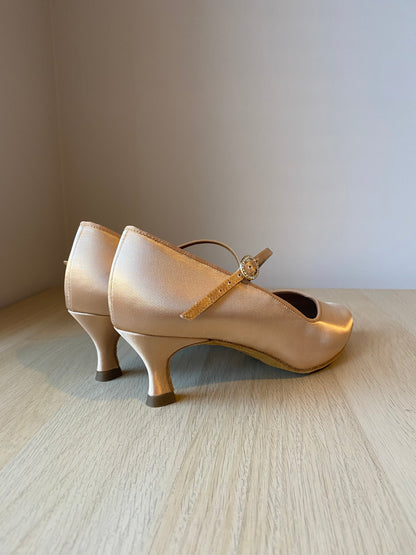 ICS SuperStar S/Strap - Peach Satin (Size 7.5W)