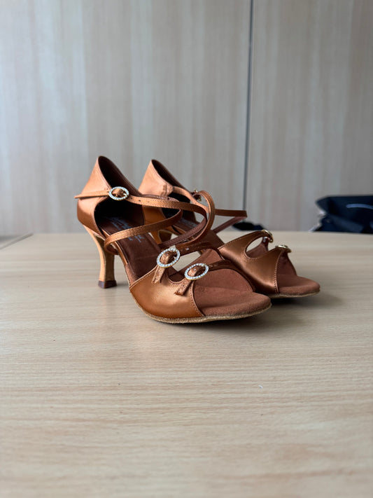 Freya - Tan Satin - Size 6.5 - Regular