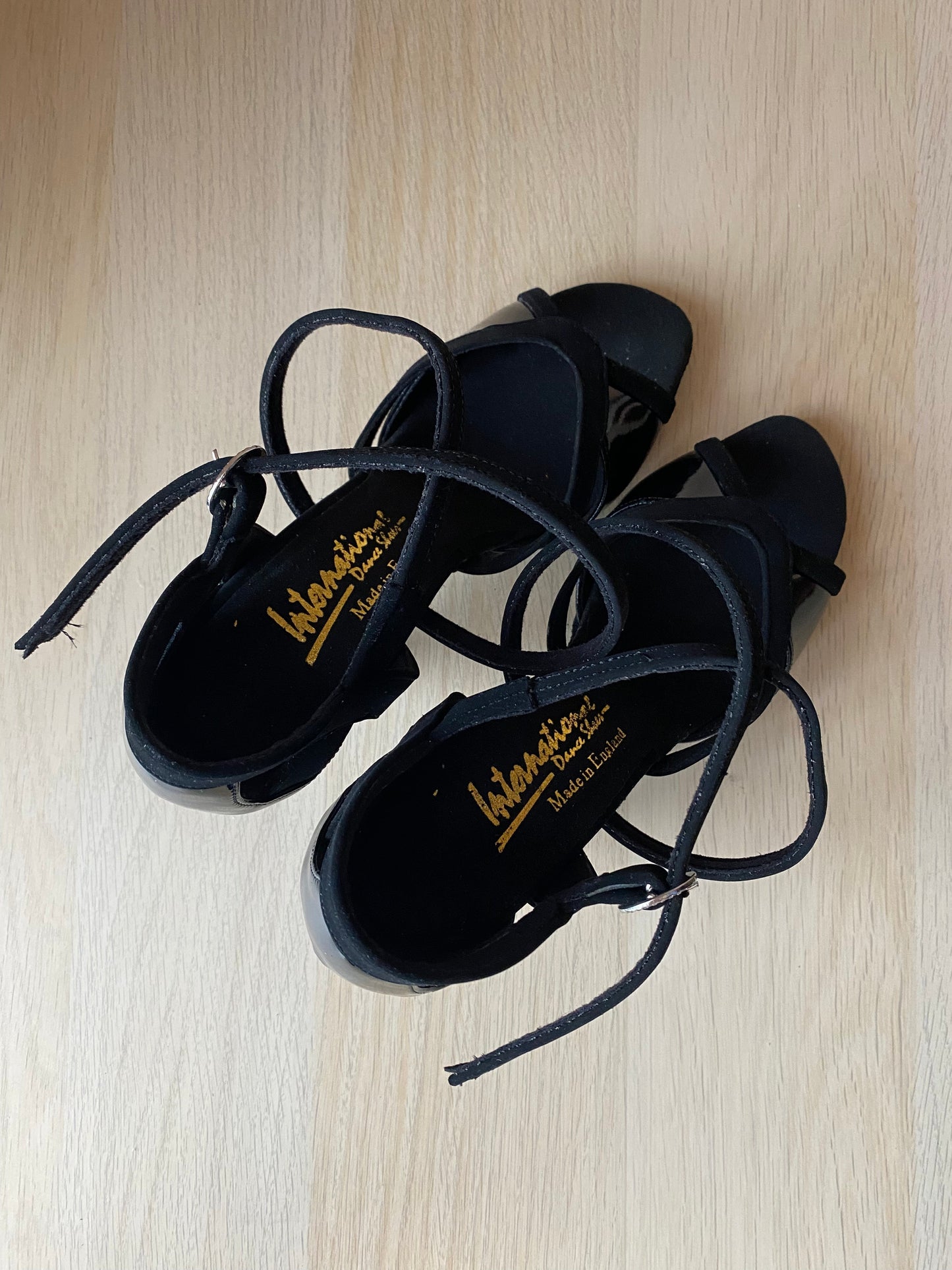 Bianca - Black Nubuck/Black Patent (Size 5)