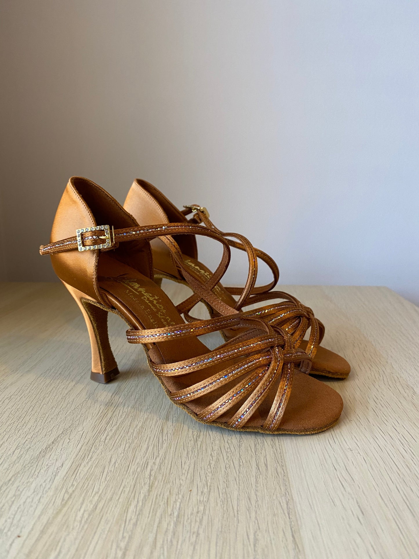 Flavia Sequin - Tan Satin/Tan Sequin (Size 3W)