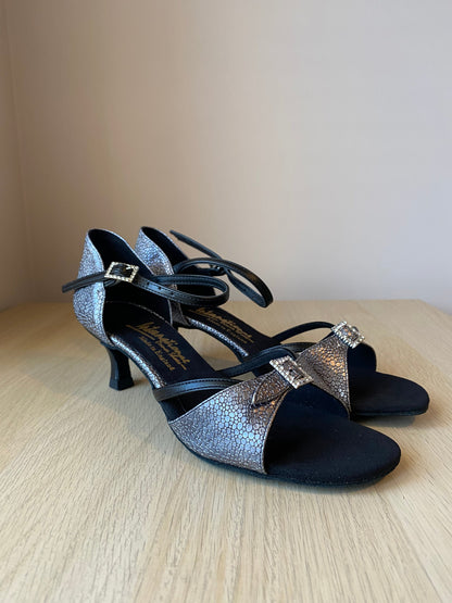 Tasha - Black/Metallic Gunmetal Frog (Size 7)