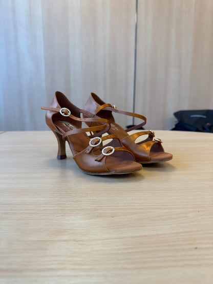 Freya - Tan Satin - Size 5.5 - Regular