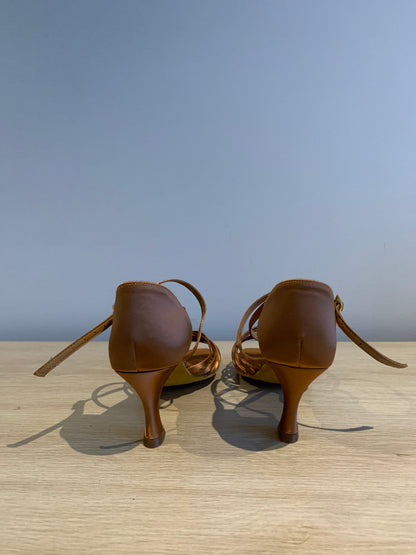 Fiorella - Tan Satin - Size 6.5 - Wide