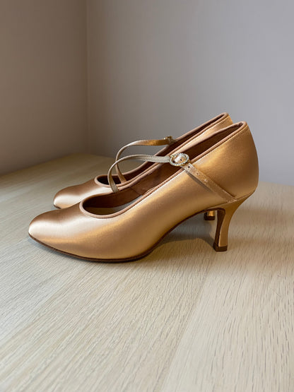 ICS RoundToe SingleStrap - Peach Satin - Size 5 - Regular (Vegan)