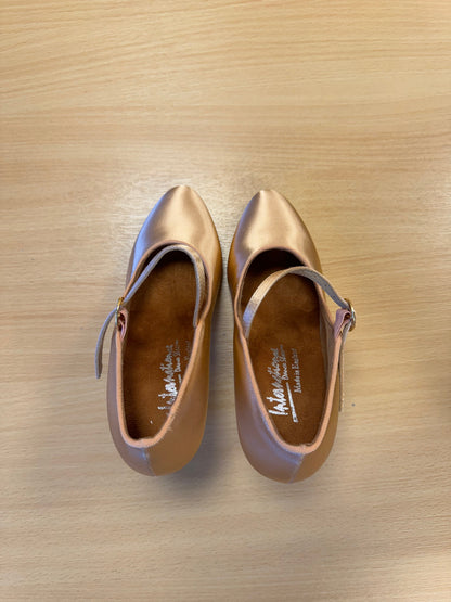 ICS Classic - Peach Satin (Size 3.5)