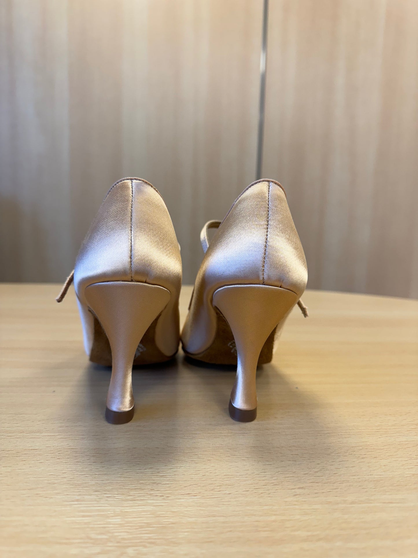 ICS Classic - Peach Satin (Size 2W)