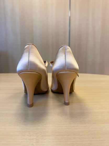 ICS Classic - Peach Satin (Size 3.5W)