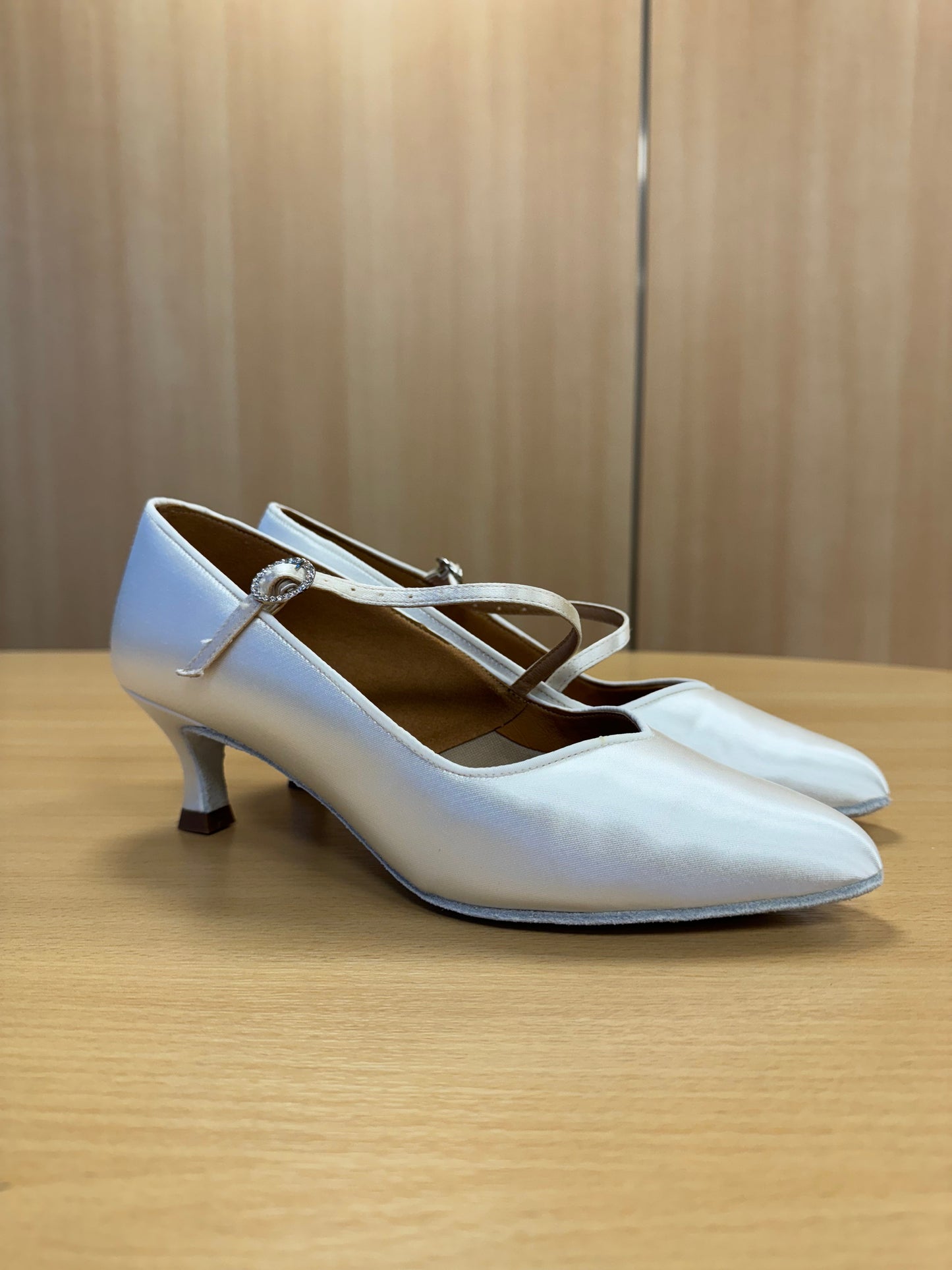 ICS SuperStar S/Strap - White Satin (Size 7.5XW)