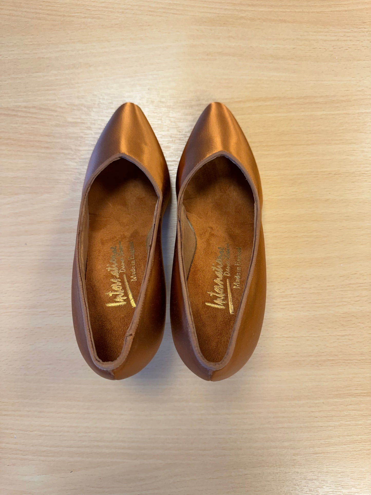 ICS Superstar - Tan Satin (Size 2)