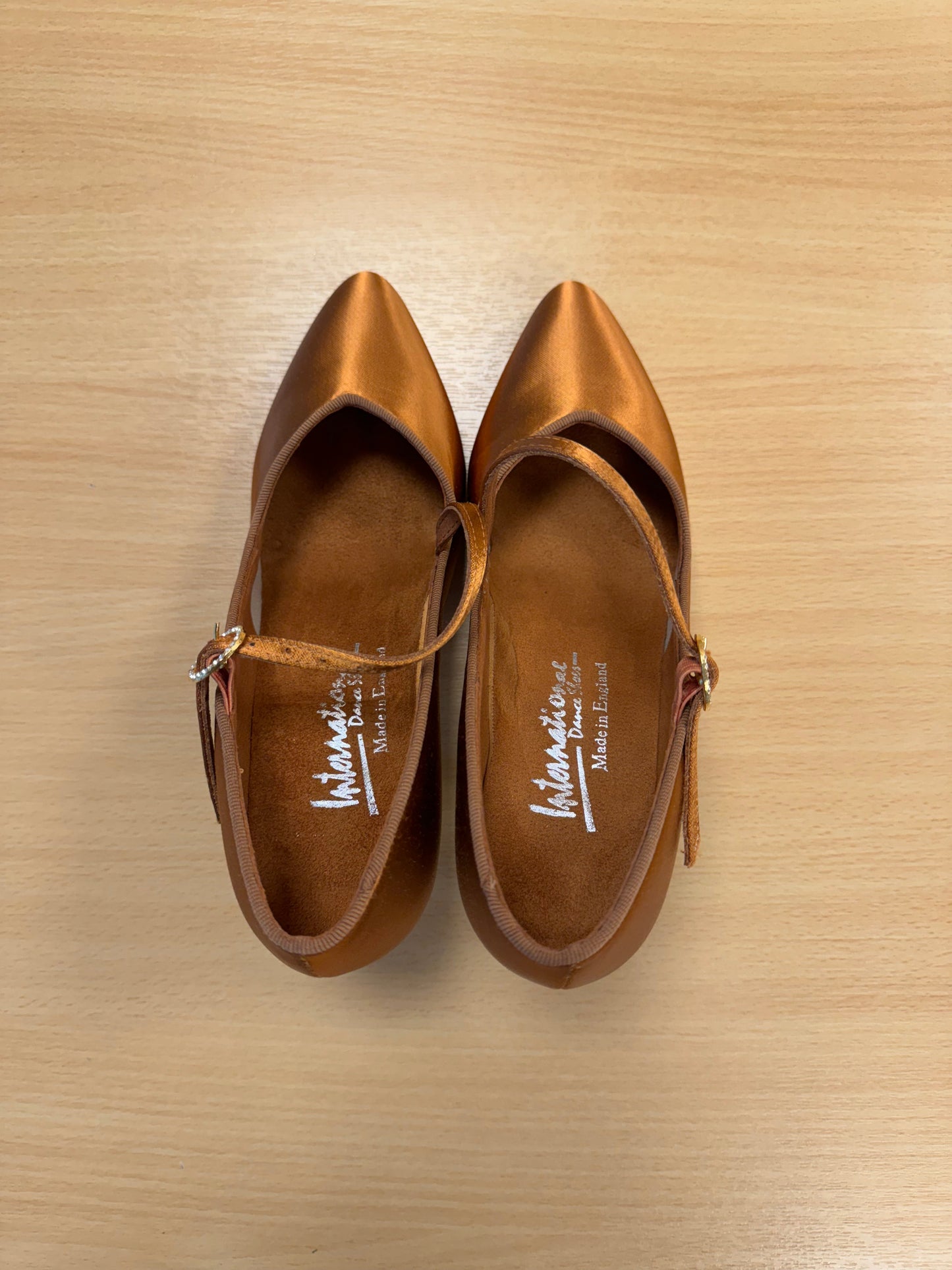 ICS Superstar SingleStrap - Tan Satin - Size 4 - Wide