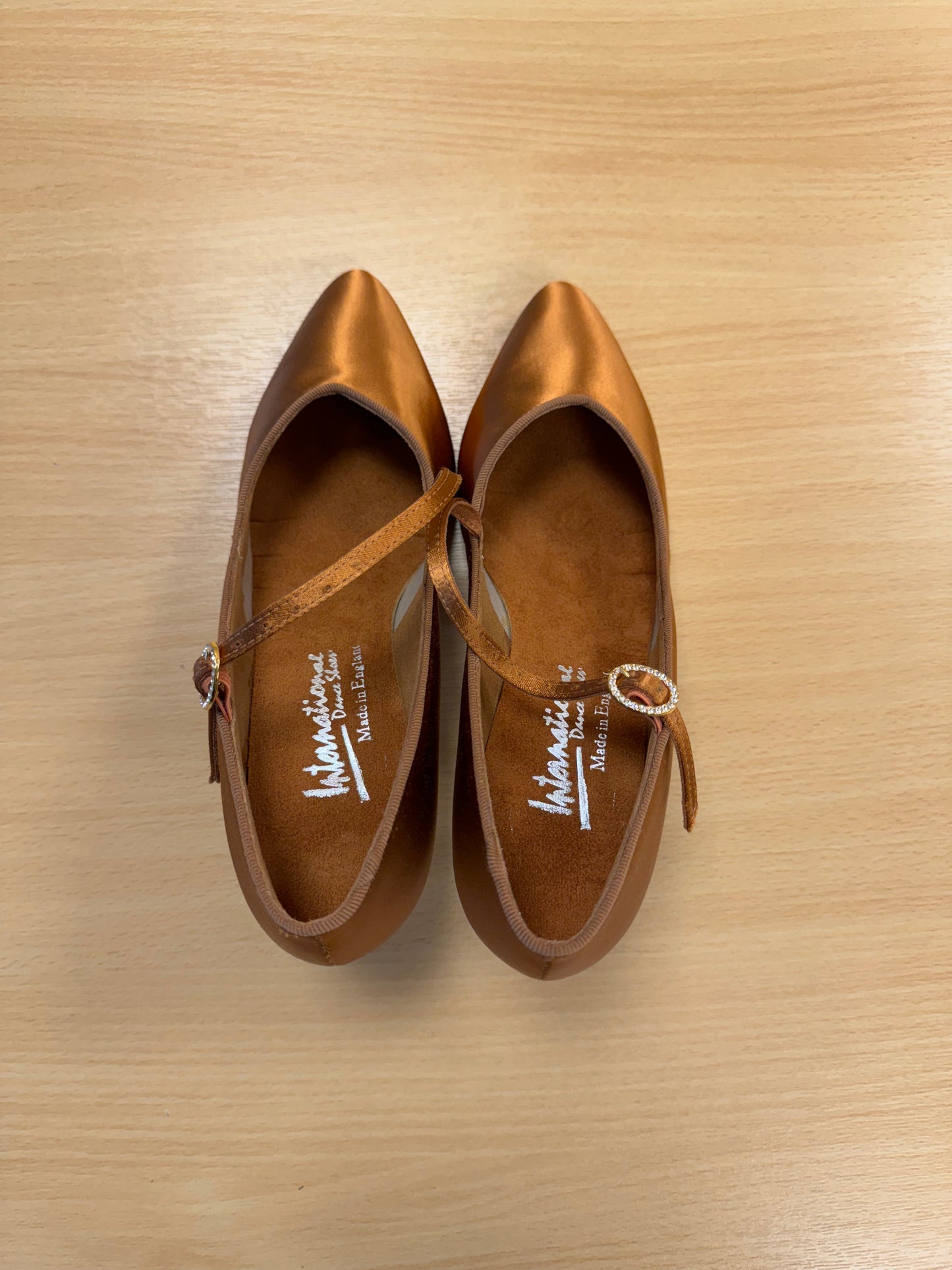 ICS Superstar SingleStrap - Tan Satin - Size 6 - Wide